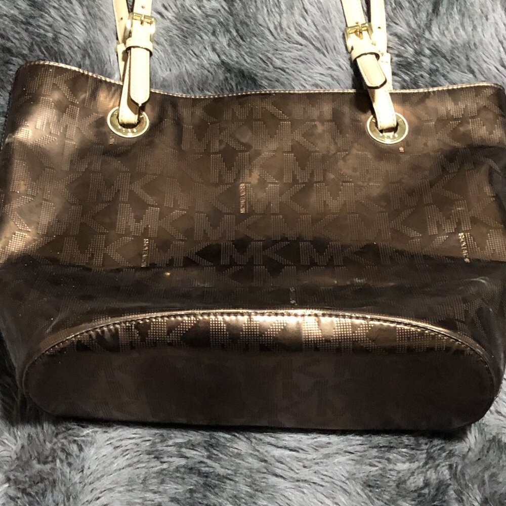 Michael Kors Brown Logo Tote Bag with Logo Charm, Beige Leather Double Handles - Picture 2 of 6